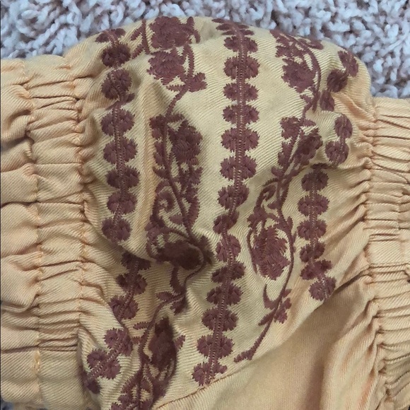 Beautiful orange/embroidered crop top!! - Picture 3 of 3